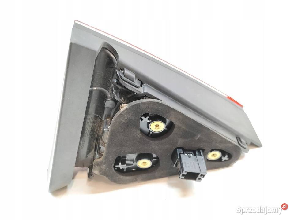 LAMPA TYŁ W KLAPĘ LEWA SEDAN EU LIFT 3V5945307F