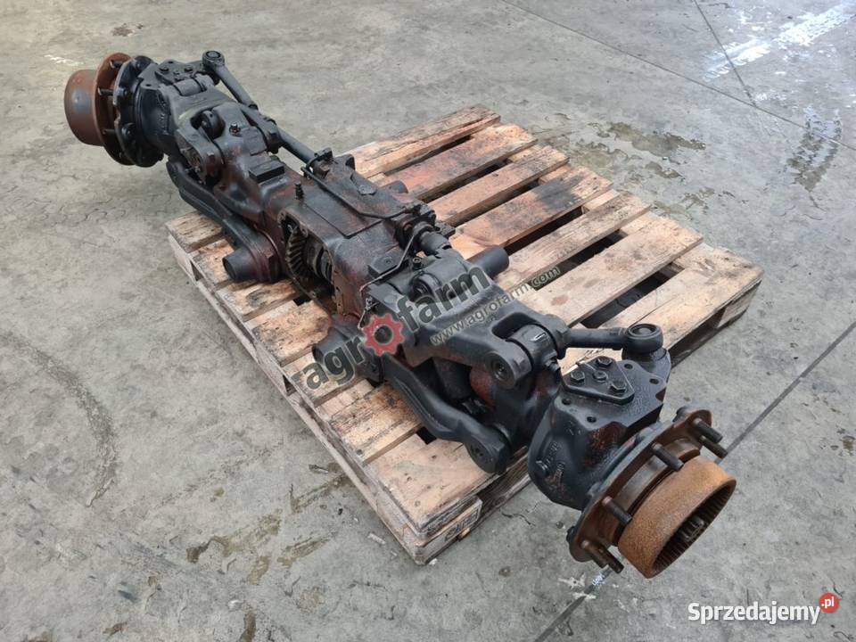 Przedni most John Deere 5125R sprzedam
