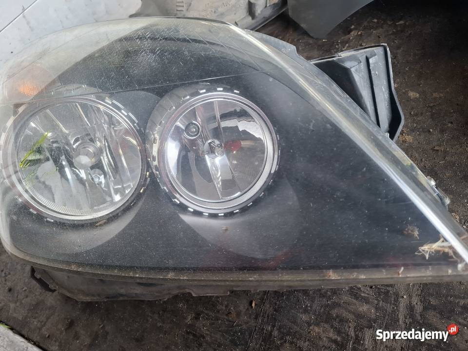 Lampa Prawa Przednia Opel Astra H Wisznice sprzedam