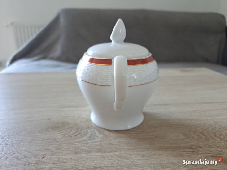 Cukierniczka porcelanowa z czasów PRLu WAZA biały Radom