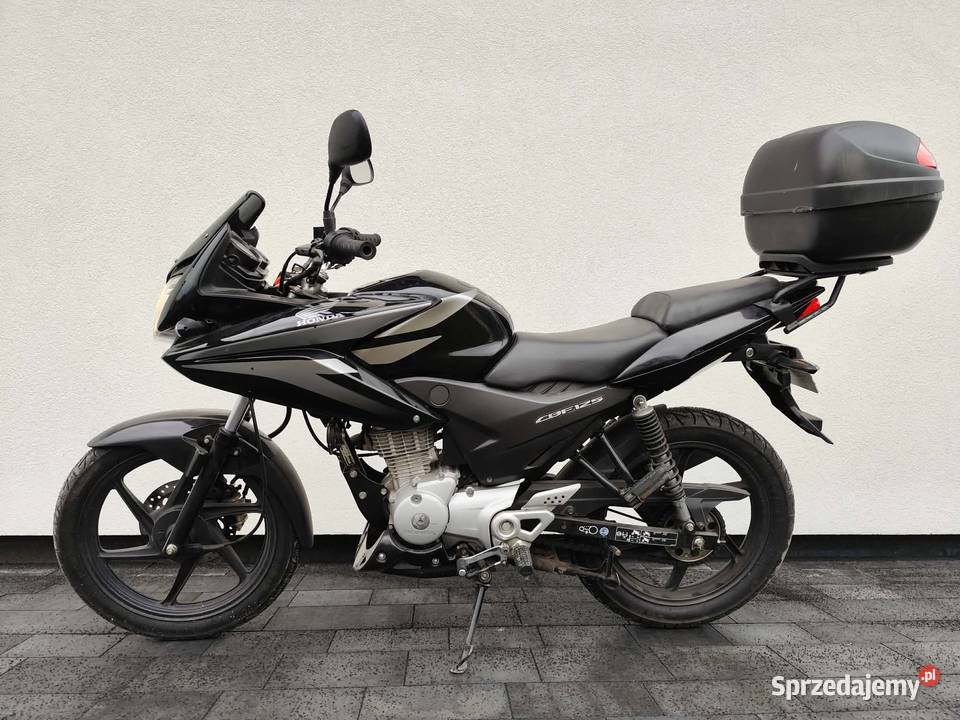 HONDA CBF 125 Motocykl 2010 R Niski Przebieg Rok produkcji 2011 Pilzno