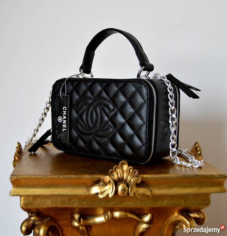 CHANEL KUFEREK TOREBKA PIKOWANA OKUCIA CHANELKA Torby i torebki Bydgoszcz sprzedam