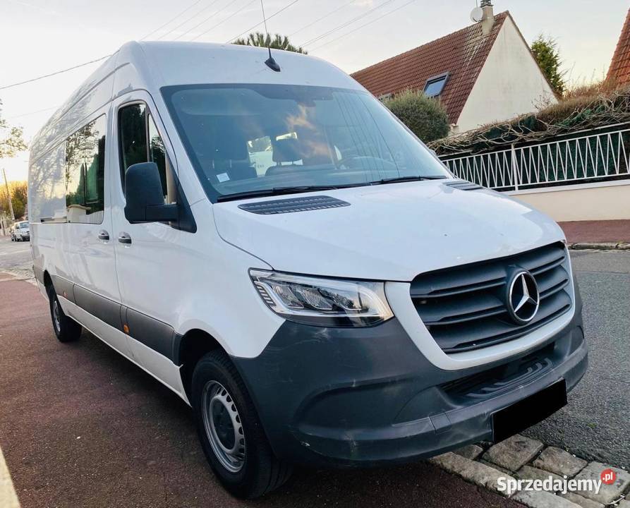 Mercedes Benz Sprinter 319 30 V6 190 35T 2021r Nisko