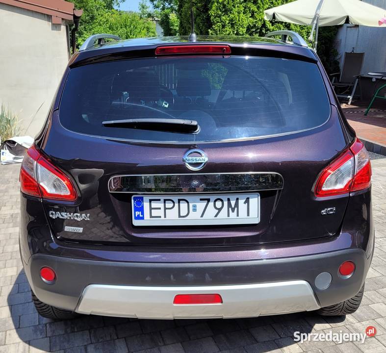 Nissan Qashqai 16 dci 4x4 TEKNA night shadow światła przeciwmgielne Qashqai Uniejów