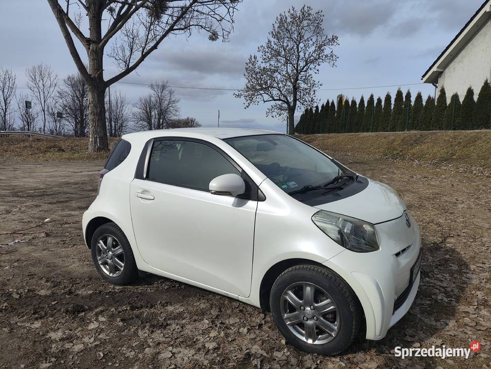 TOYOTA IQ CD Środa Wielkopolska