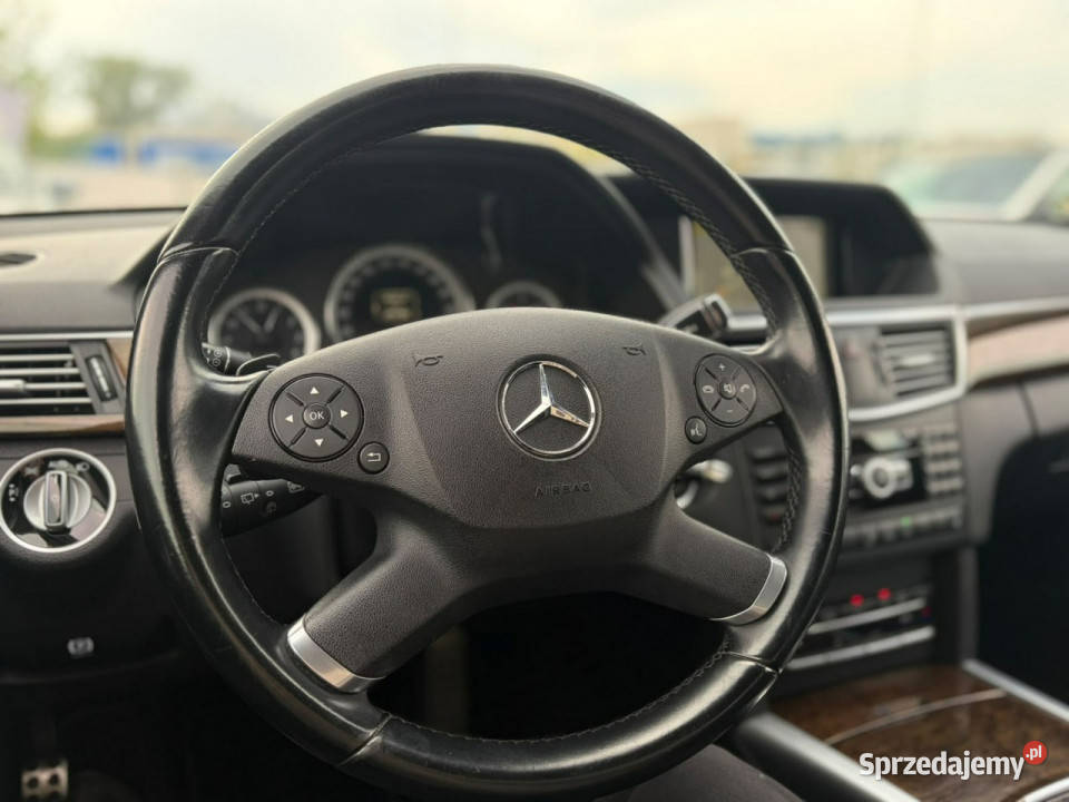 Mercedes E 250 automat bixsenon W212 2009 czujnik parkowania Mercedes-Benz pomorskie Lębork