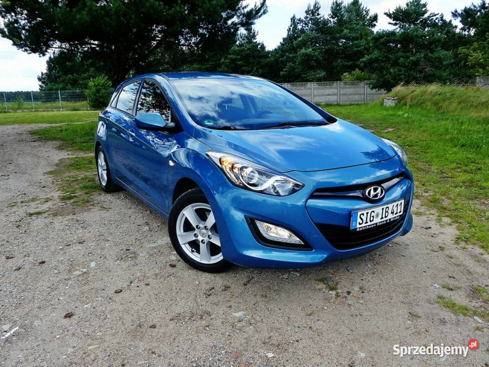Hyundai i30 14 16VKlimaElektrykaLED DRLŚliczny nieuszkodzony sprzedam