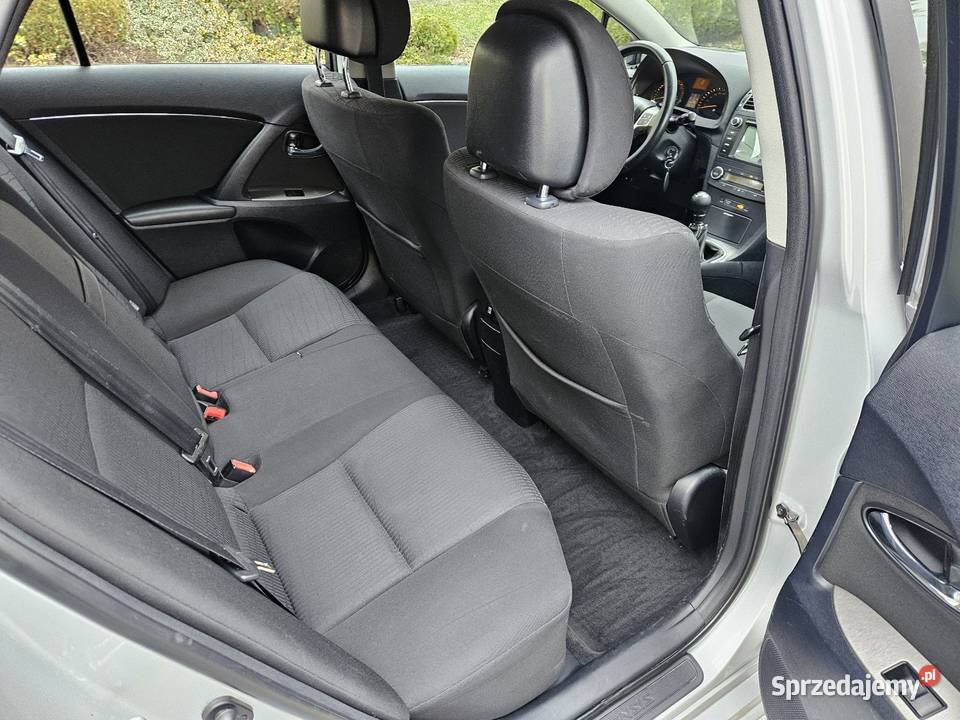 Toyota Avensis 2009r 20D 126 Salon Polska