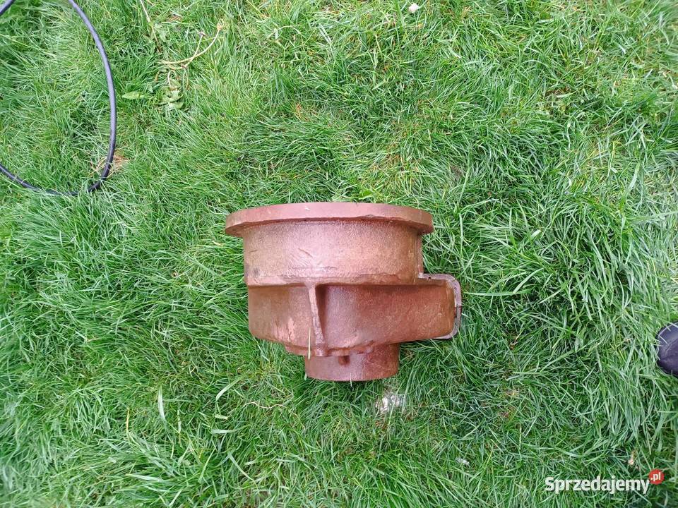 Zwolnica korpus Ursus c330 Kalisz sprzedam