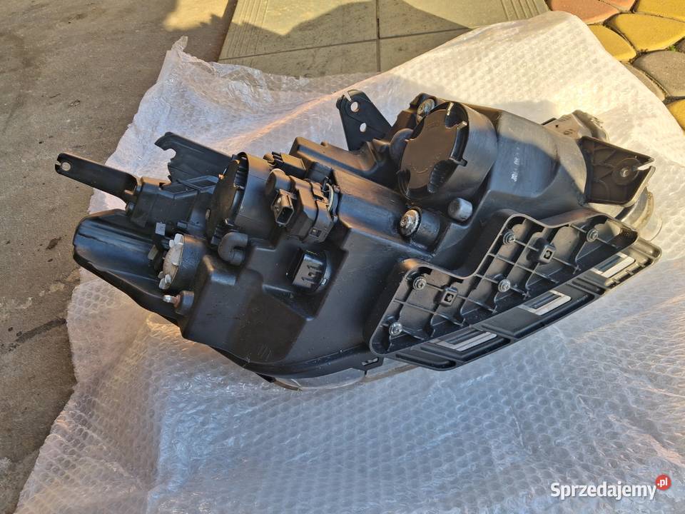 Lampa lewa przód Ssangyong Korando III Lift podkarpackie