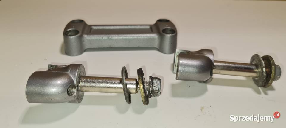 Honda Varadero 1000 ABS SD02 2006r mocowanie Mocowania i uchwyty