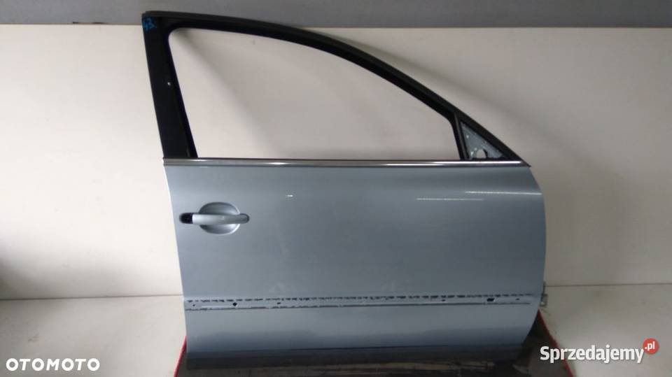 DRZWI PRAWY PRZÓD PRZEDNIE PASSAT B5 LIFT Włoszczowa