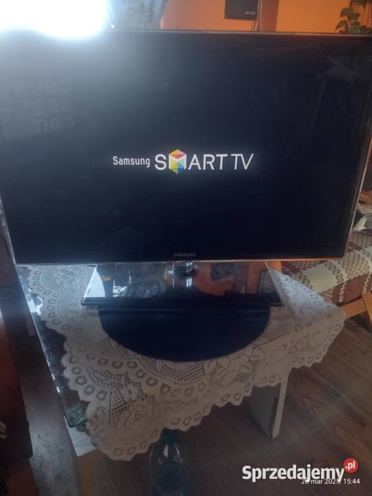 Sprzedam telewizor Samsung 32 całe Smart TV wifi Bętlewo