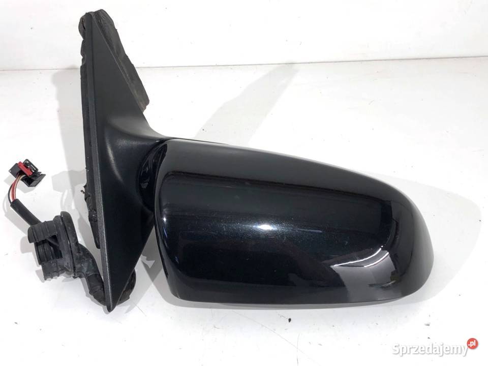 LUSTERKO PRAWY AUDI A3 8P Hatchback 0313 CZARNY