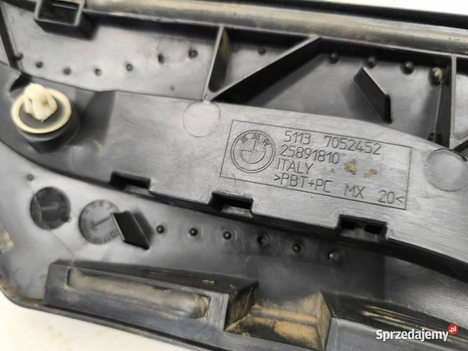 LISTWA BLENDA PODŚWIETLENIE TABLICY BMW X3 E83 wielkopolskie