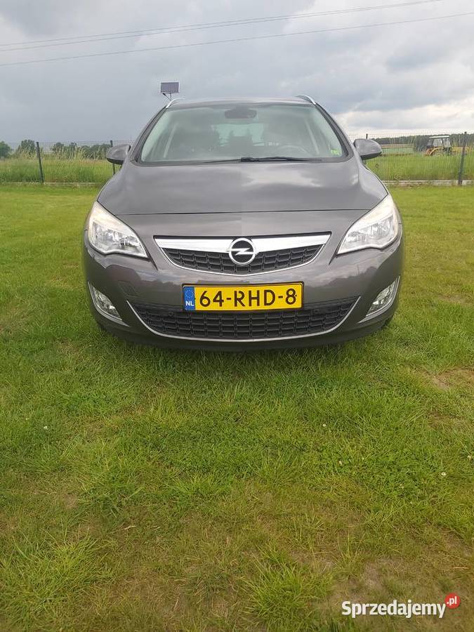 Astra J Kombi Cosmo Skóry fotele AGR Syców