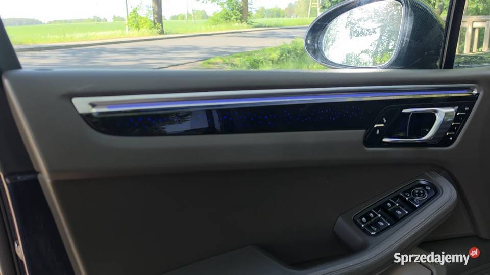 Porsche Macan 20 265KM Gołotczyzna