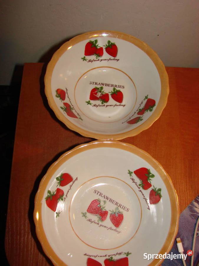 Truskawki miska salterka pomorskie Pruszcz Gdański