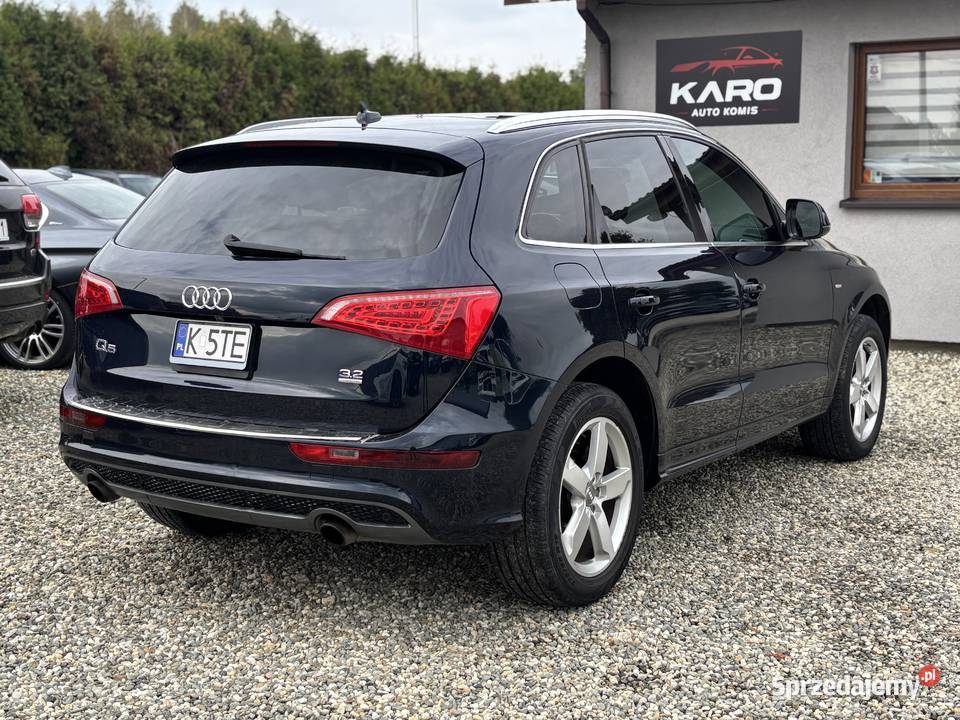 Audi Q5 z 2010r lakier metallic sprzedam