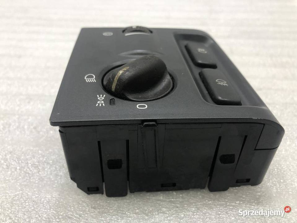 WŁĄCZNIK PRZEŁĄCZNIK ŚWIATEŁ VOLVO V40 30613943 osobowe