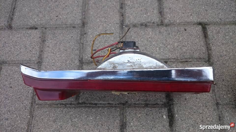 Lampa Lampy Fiat 125p prawa lewa wielkopolskie Ostrów Wielkopolski