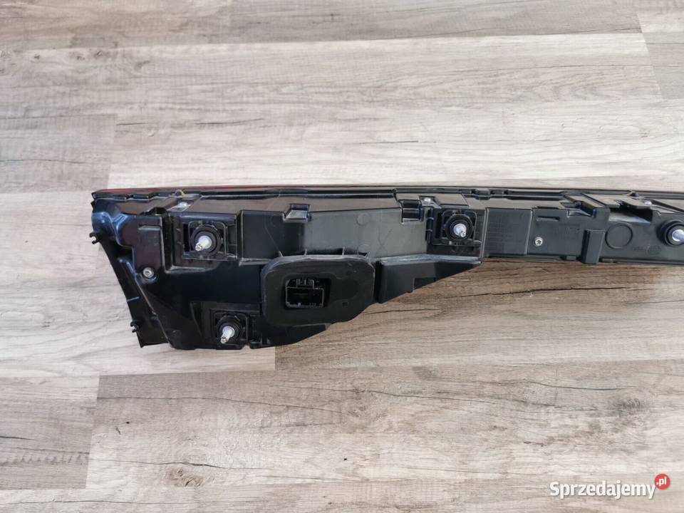 AUDI A8 S8 D5 1719 LAMPA TYLNA LED 4N0945095F Świerzawa
