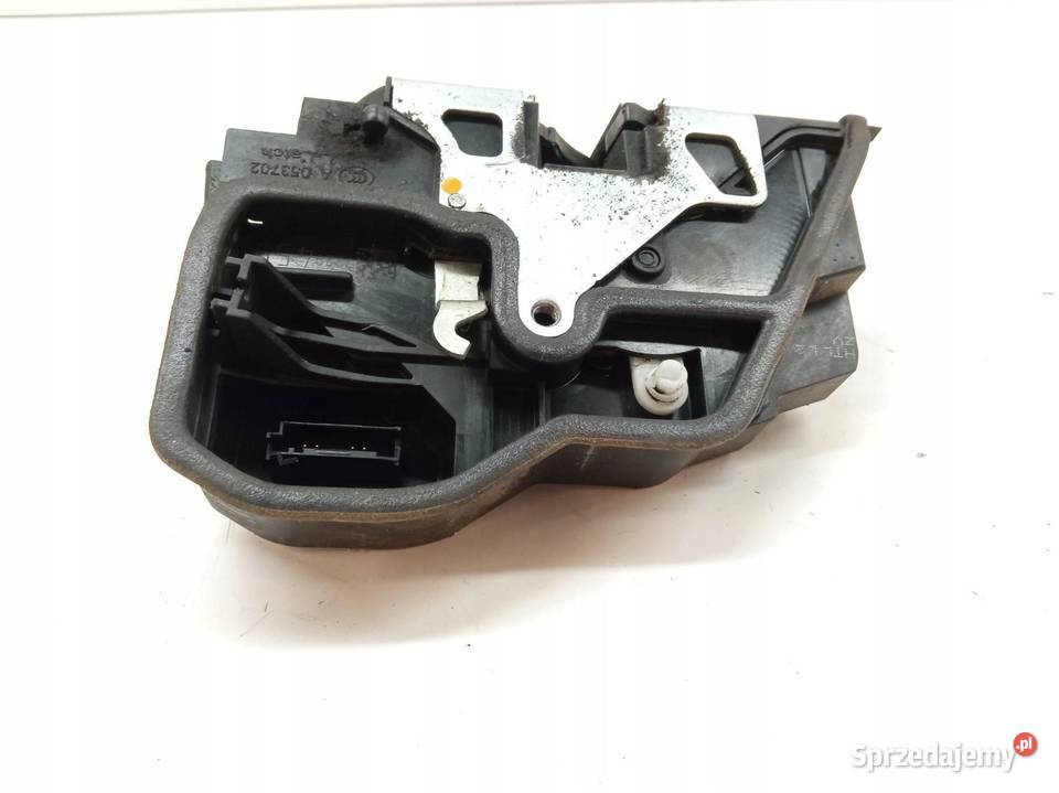 ZAMEK DRZWI TYŁ LEWY EUROPA 7229459 Bmw Seria 1