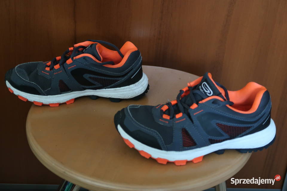 Buty chłopca firmy KALENJI 33 21.5cm Siedlce