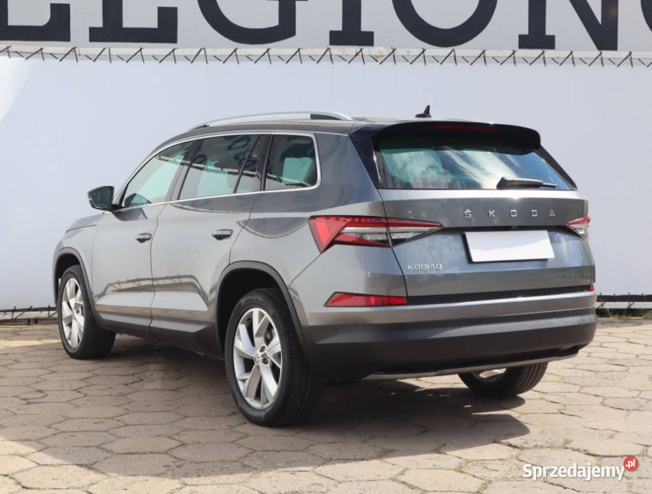 Skoda Kodiaq 15 TSI światła do jazdy dziennej Łódź