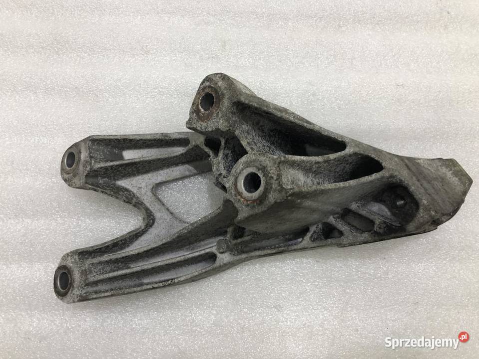 ŁAPA SILNIKA AUDI A5 8T 20TDI 8K0199307