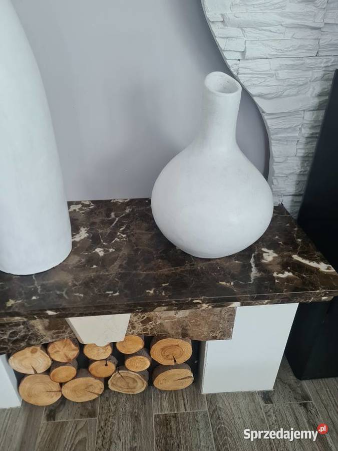 Kominek w marmurowej obudowie Grębocin sprzedam