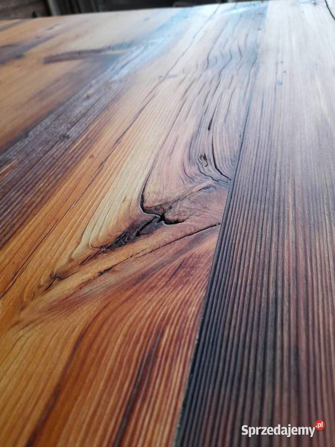 Tradycyjny stół stare drewno Kamieńczyk