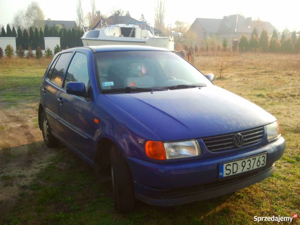 Samochód krajowy 4 drzwiowy Dąbrowa Górnicza