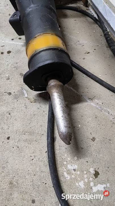 Bobcat hb 680 Oleśnica sprzedam