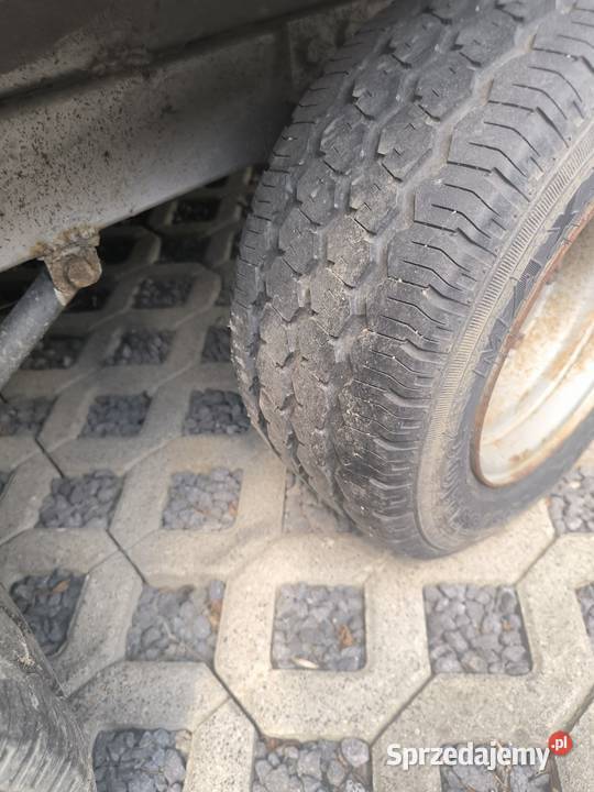 Przyczepa laweta Krzyżowa