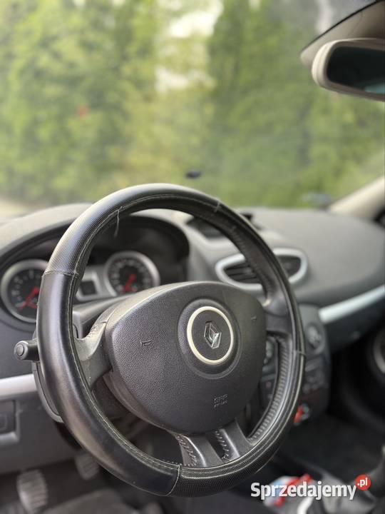 Renault Clio III Grandtour 200 przebieg 1500cm3 wielkopolskie Września