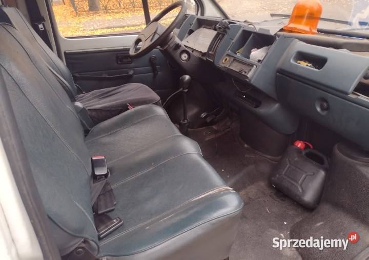 Renault Trafic 99 19d hak OKAZJA