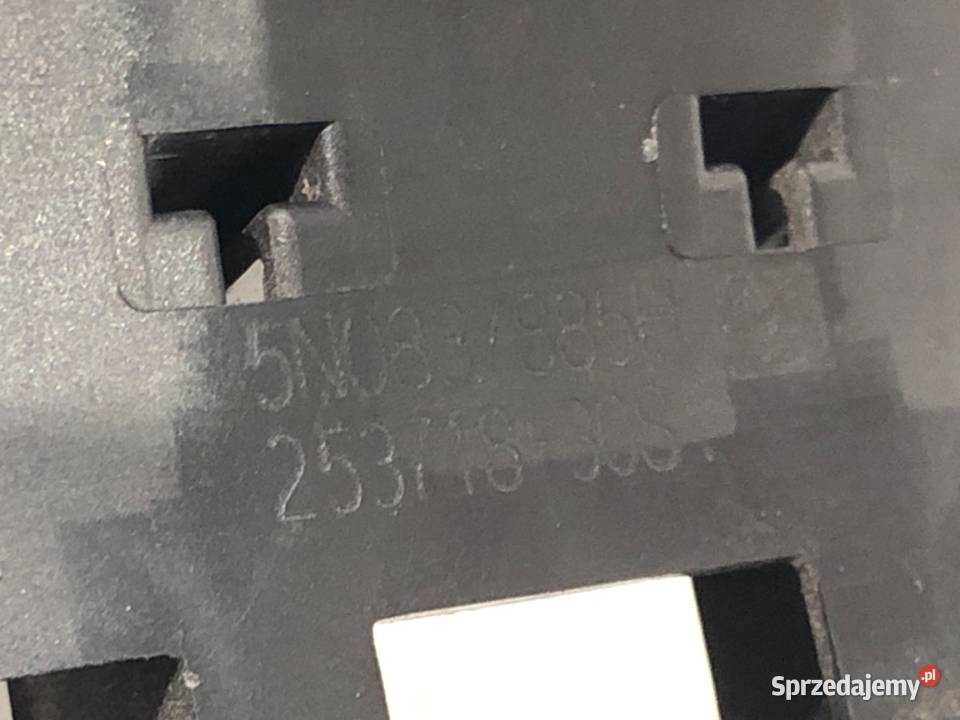 KLAMKA ZEWNĘTRZNA LEWY PRZÓD VW GOLF VII Kombi