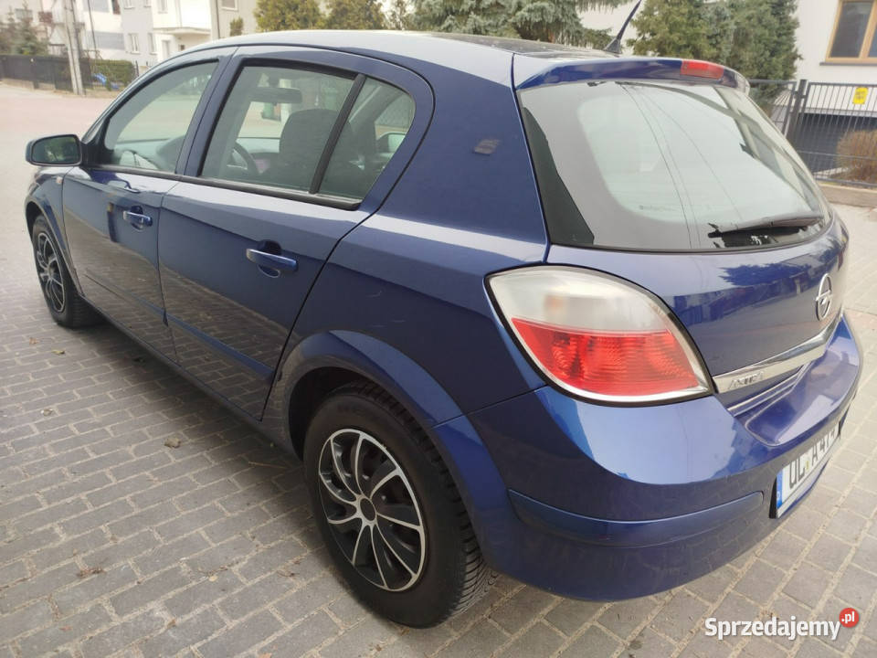 Opel Astra 5 DRZWI 16 BENZYNA klima auto z
