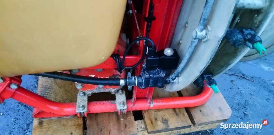 Opryskiwacz sadowniczy 300l ocynk Zawieszany Kraśnik