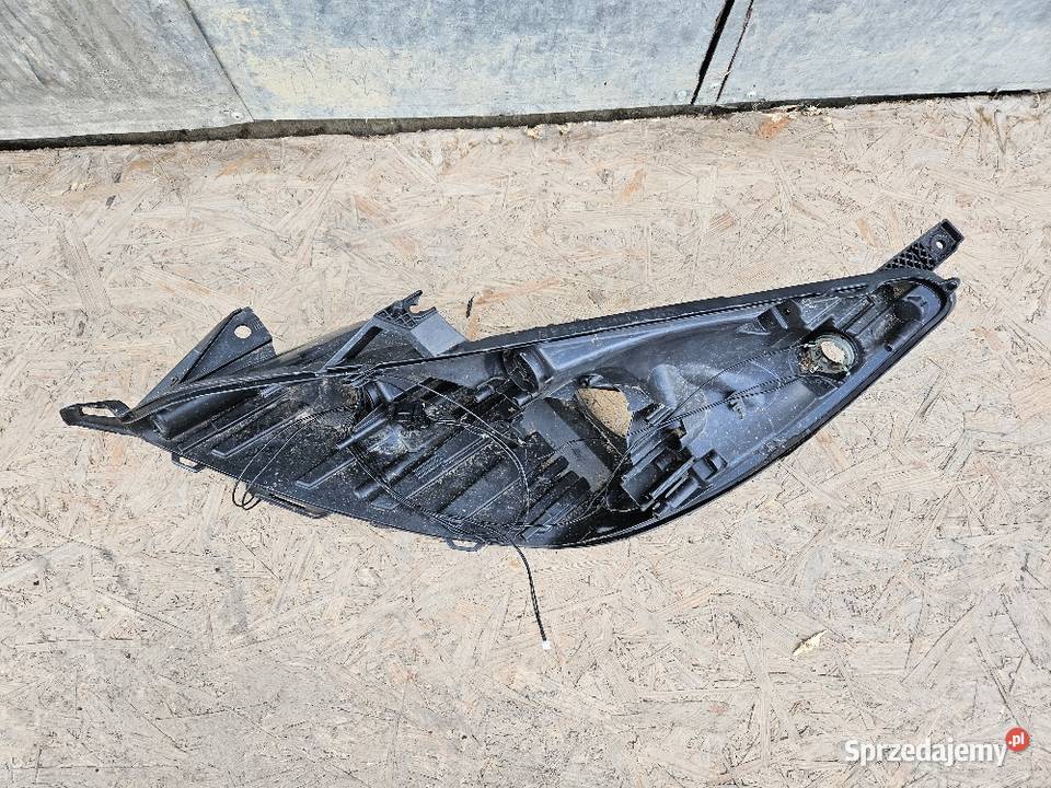 OPEL MERIVA B LIFT OBUDOWA PUSZKA LAMPY LEWA LED wielkopolskie