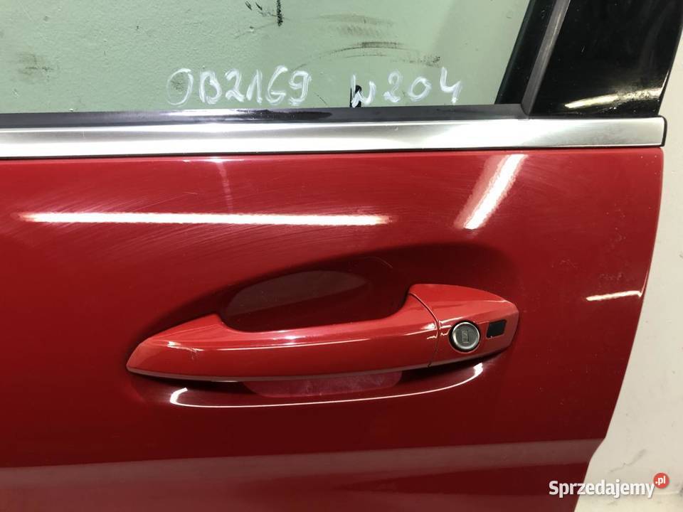 DRZWI LEWY PRZÓD MERCEDES W204 590