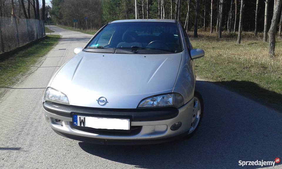 Opel tigra 2000