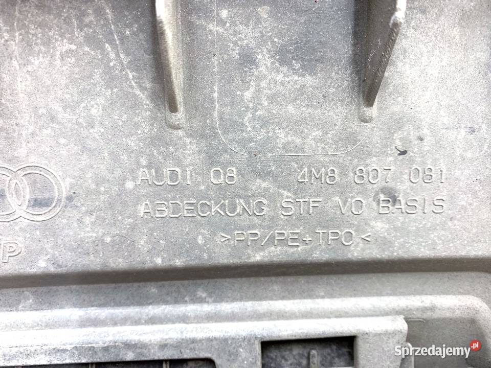 KIEROWNICA POWIETRZA AUDI Q8 4M8807081 30 286