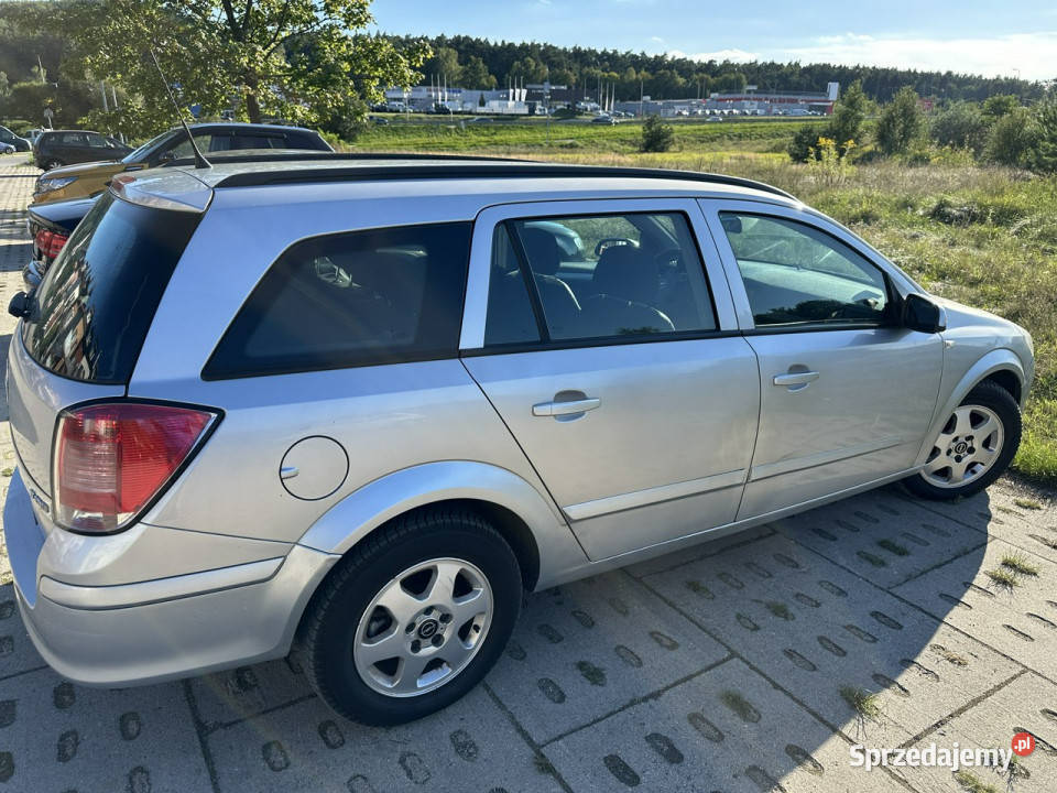 Opel Astra Nowe opony wielosezonowe nowe turbo manualna Wejherowo