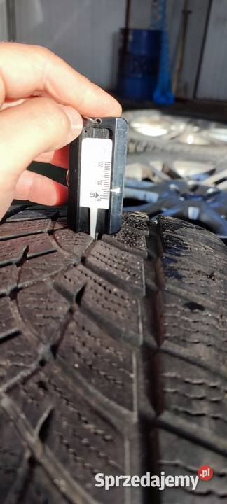 Opony zimowe Goodyear ultragrip SUV 23560 r18 świętokrzyskie Kielce