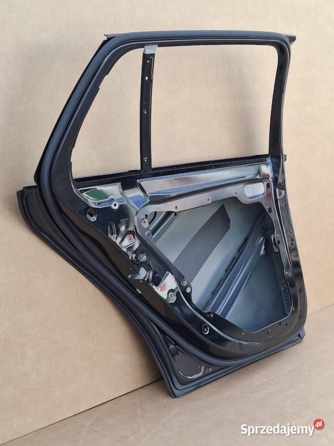 MERCEDES EKLASA W213 KOMBI DRZWI LEWY TYŁ LEWE osobowe Bieleń