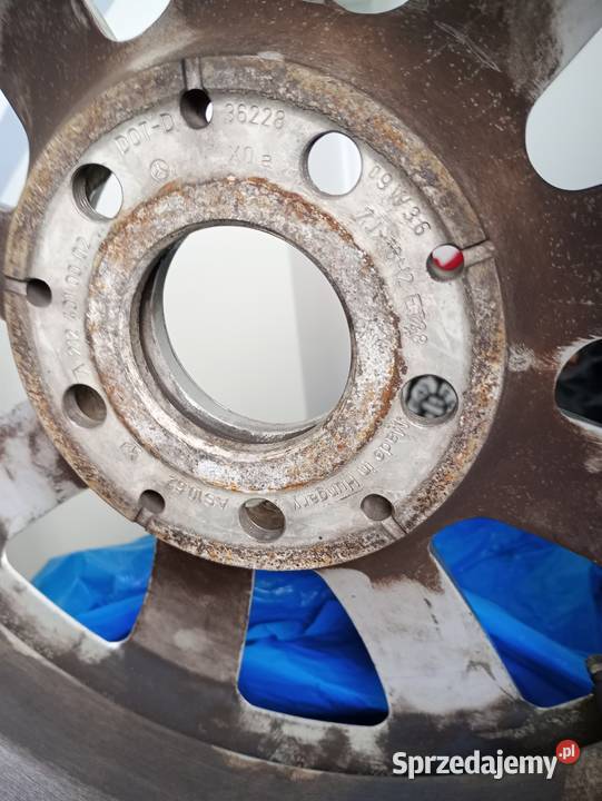 Felg aluminiowe i Mercedes 16 z oponami Białystok