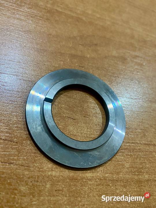 PODKŁADKA ŁOŻYSKA SKRZYNI BIEGÓW MANITOU 477629 pomorskie Człuchów