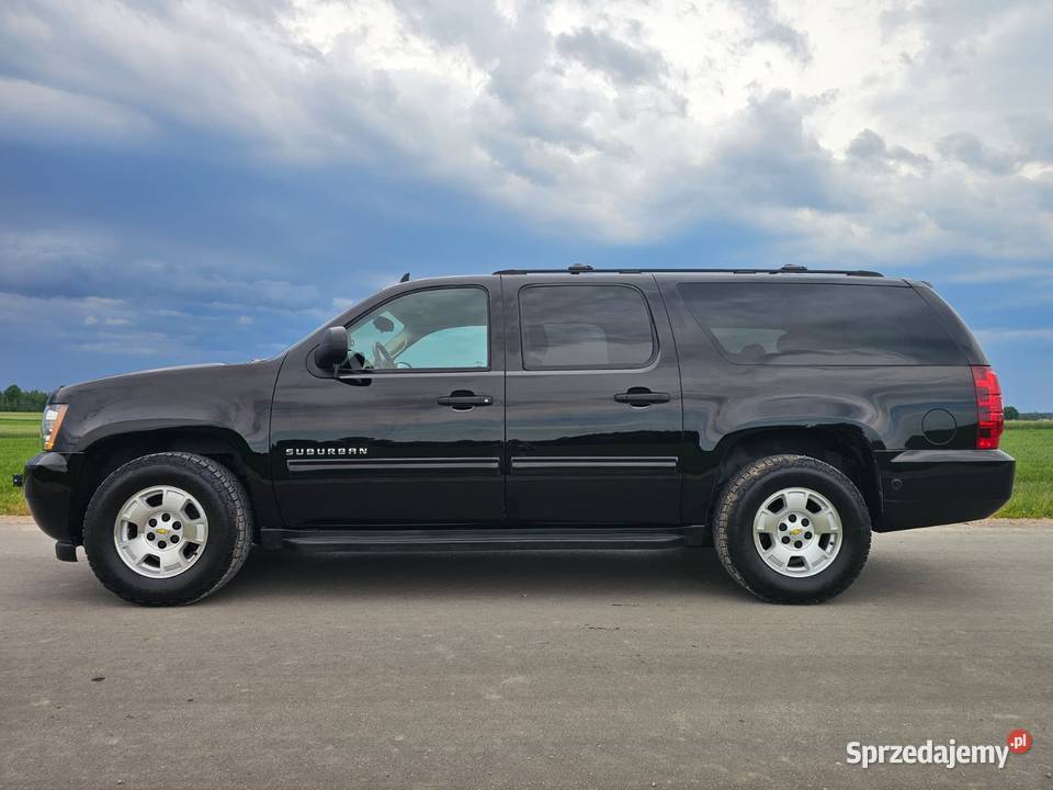 Chevrolet Suburban 53L V8 320 LPG 9 osobowy RWD Józefów sprzedam